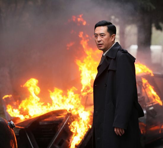 张嘉译饰演周乙