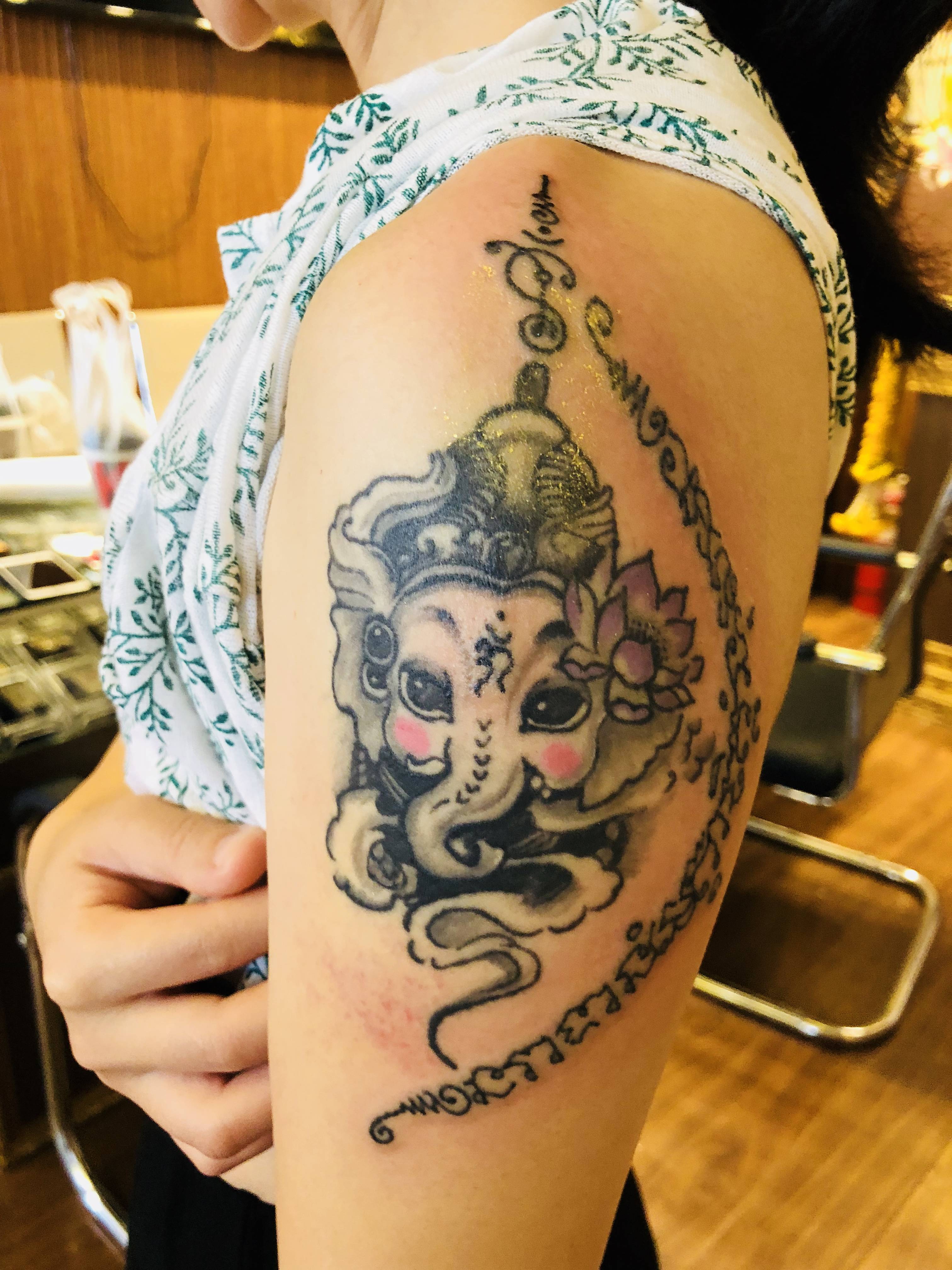 泰国刺符符案之美,美在心坎_方显法