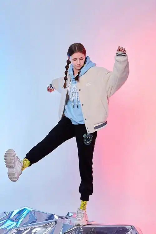 模特milos84models高级感极简外模alina性感运动女模polina品牌服装外