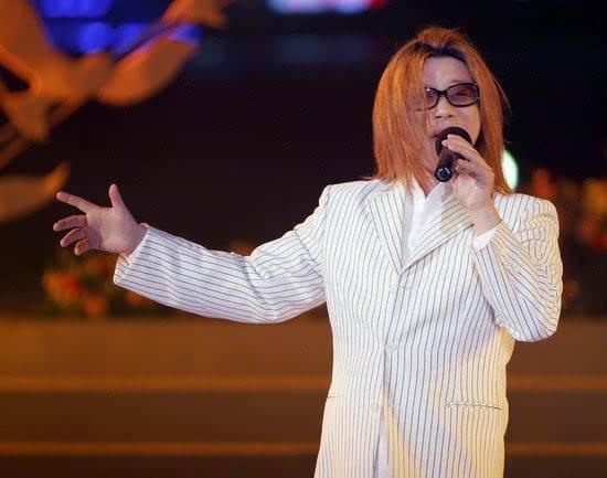 圈内十位留长发的男星!最后一位最滑稽!