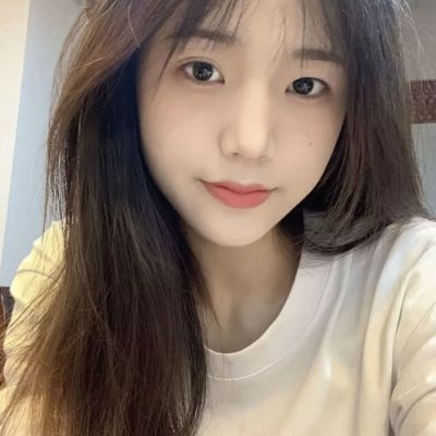 真人女生头像高质量图片