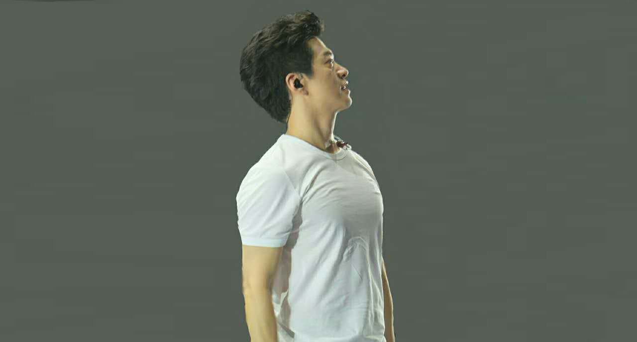 高能预警!男神李健之西装杀