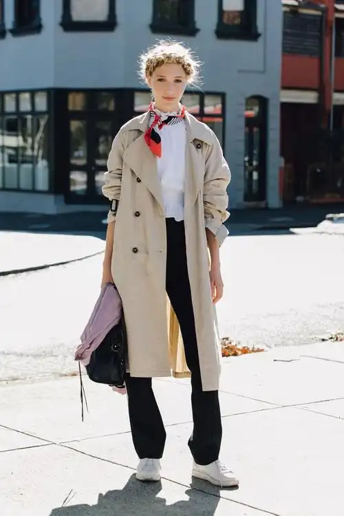 诗凡黎时尚穿搭指南~卡其色风衣