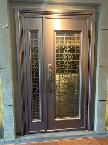 铸铝门厂探秘之行