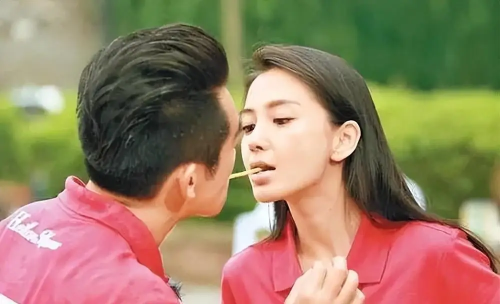 郑恺:拒当豪门女婿,娶了《芳华》女主,爱情长跑7年为了什么?