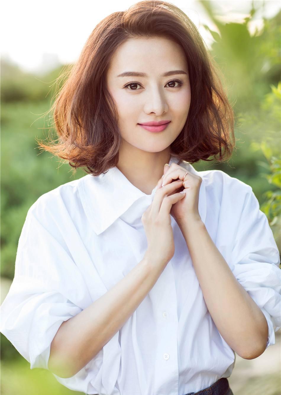 刘芸万茜,中国内地女演员,歌手,1982年5月14日生于湖南益阳,2004年