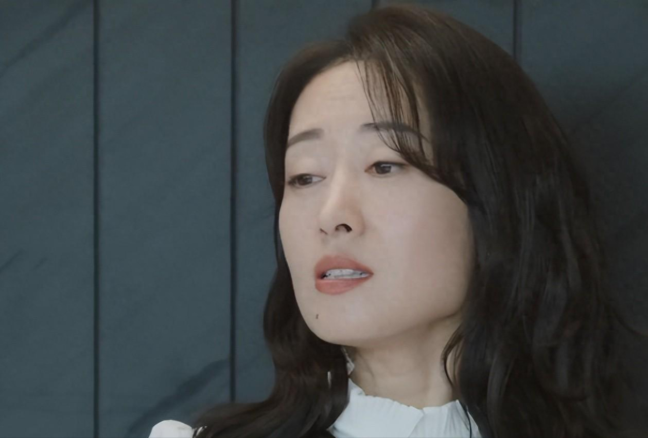 回顾明明演技一般却被吹捧老戏骨这6位演员演什么都一个样