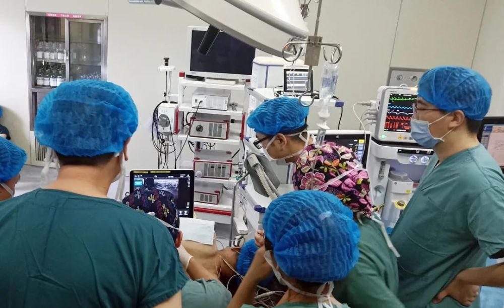 王赫教授带来新技术 助力患者术后快速康复 俗话说:手术医生治"病"