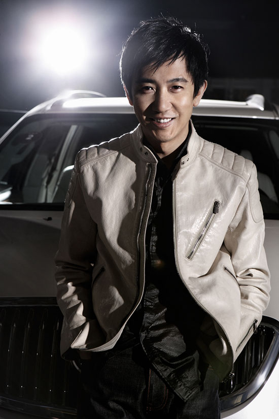 大器早成的导演鄢颇