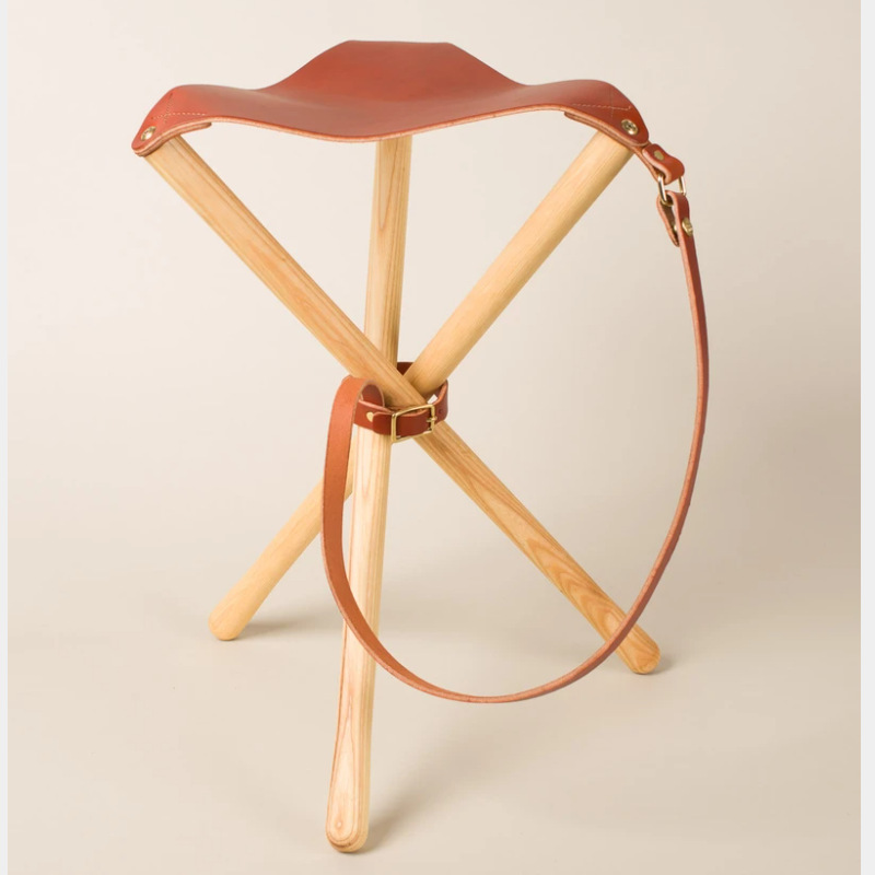 可折叠皮革沙滩折叠凳子 木棍户外露营小马扎椅子 钓鱼便携椅凳子