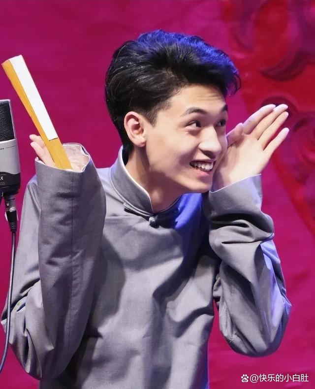 在娱乐圈,秦霄贤以实力和坚持闯荡,成为备受瞩目的综艺明星.