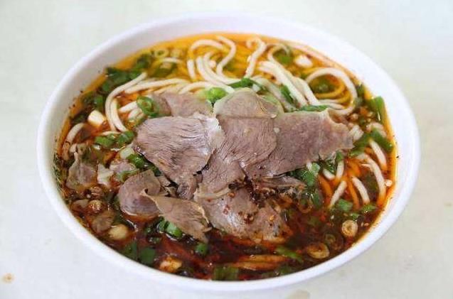 苏有朋面馆1碗"羊肉面"卖68元,网友尝过后:值这个价