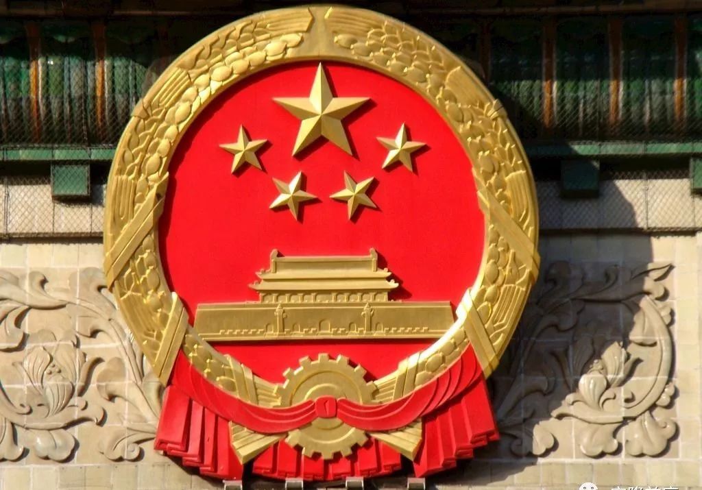 国歌的由来1949年9月27日,在中华人民共和国开国前夕,中国人民政治