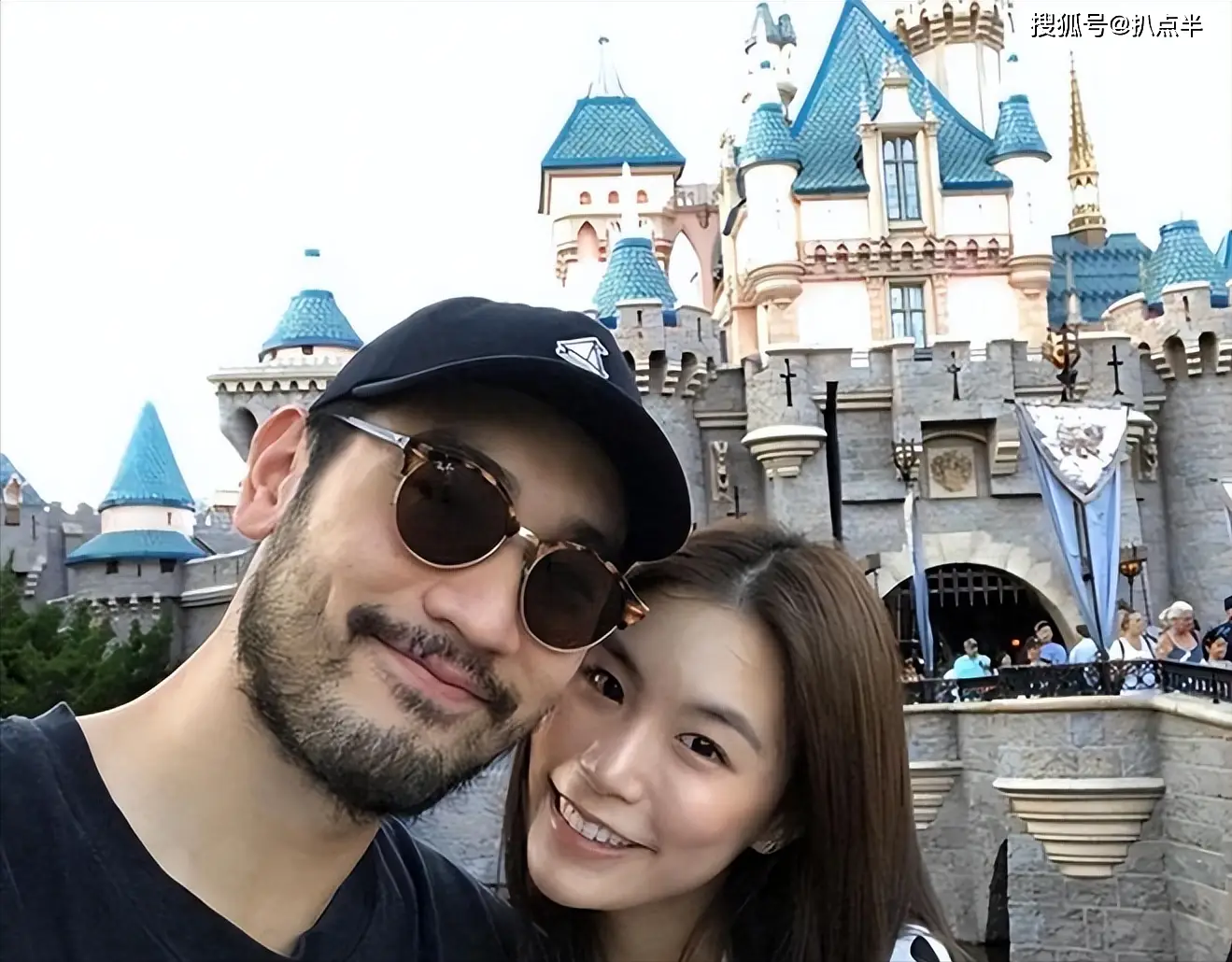 还有谁在消费他?_焦俊艳_作品_因为