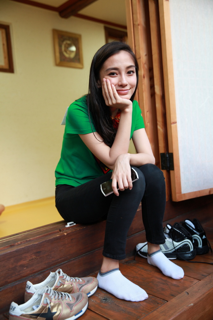 星闻#  baby跑男剧照,有你喜欢的没? #angelababy在跑男的十年