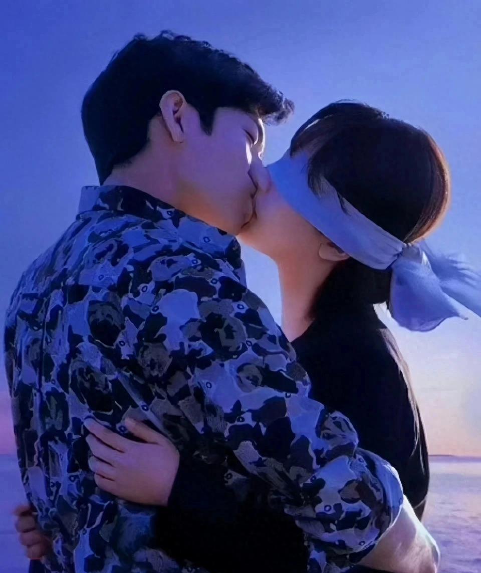 不同男星对杨紫的态度差距_李现_井柏然_姊妹