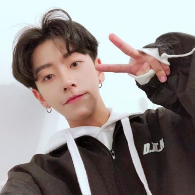 青春帅气的男生yy头像高清大全