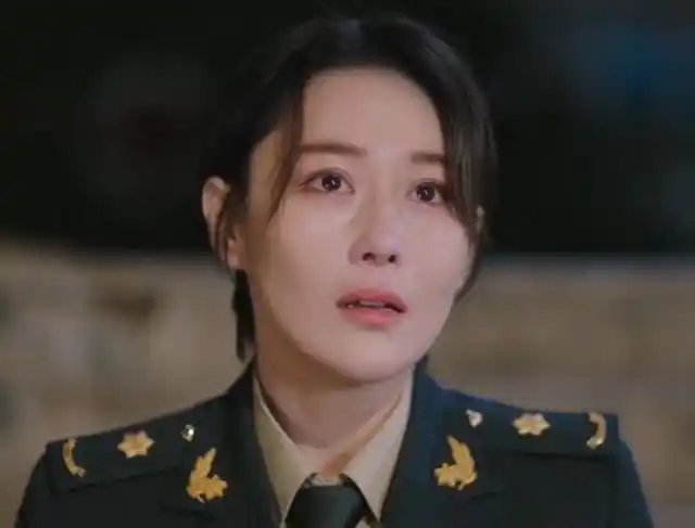 如今才明白,张馨予为何能靠"嫁人改命",原来错的从来都不是她