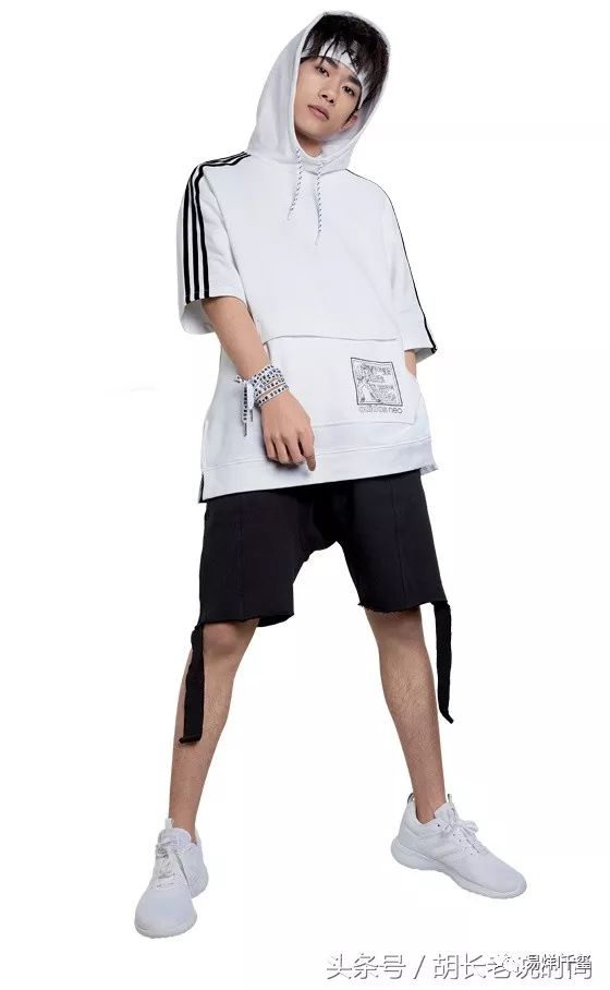 易烊千玺阿迪达斯大片新鲜出炉