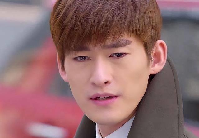 张翰怼宋丹丹引热议,霸总人设上身遭冷场,汪苏泷急忙打圆场_节目_自我