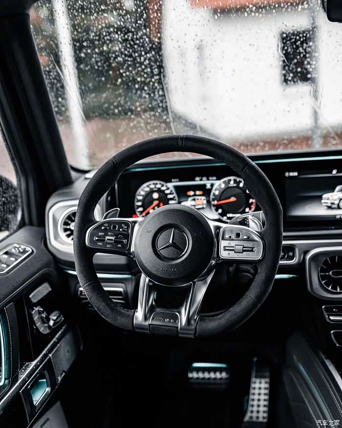 黑色奔驰大g诱惑力!超级座驾