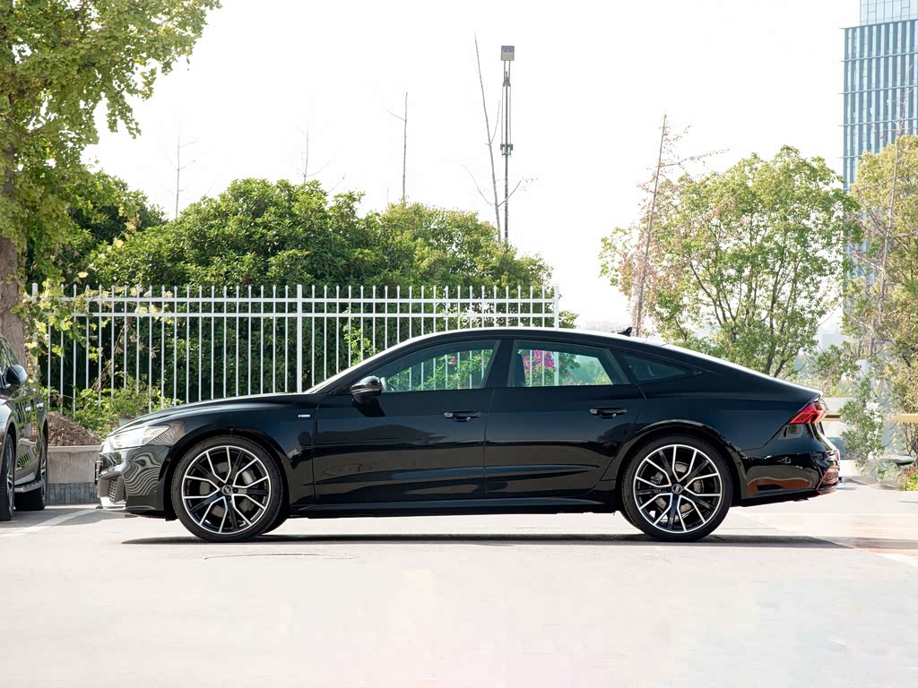 奥迪(进口) 奥迪a7 2022款 55 tfsi quattro 尊享型