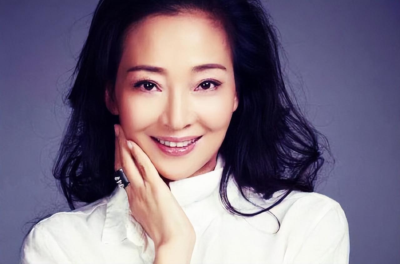 回顾舞蹈家赵丽萍霹雳王子丈夫陶金病逝26年她现在怎样了