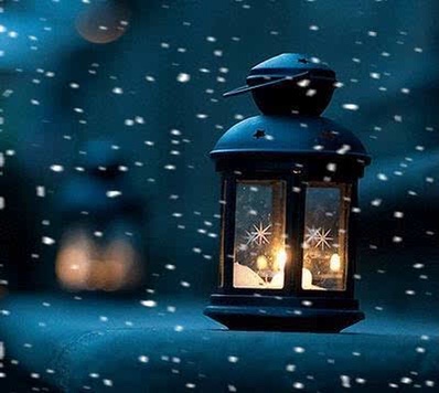 后来我渐渐发现,原来所有的温度都是自身的温度,我在照亮别人的时候