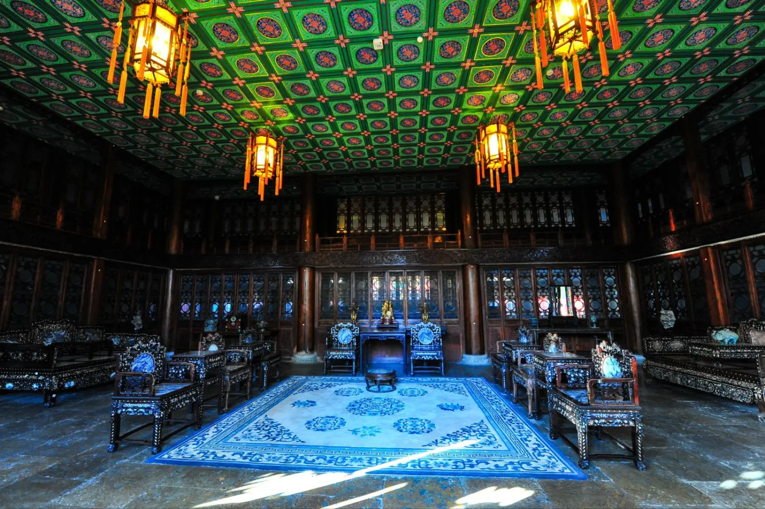 再游恭王府有感