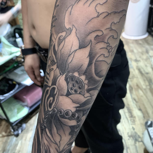 小臂荷花_纹身吧社区 - 纹身大咖