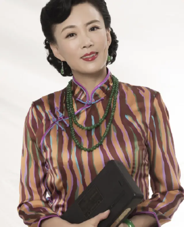 演员马丽:国家一级演员,被丈夫宠爱31年,戏红人不红也幸福_生活_演艺