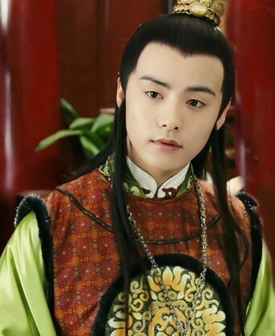 马天宇再现中式浓颜魅力为何他总是被忽略的古装美男  今天在刷微博时