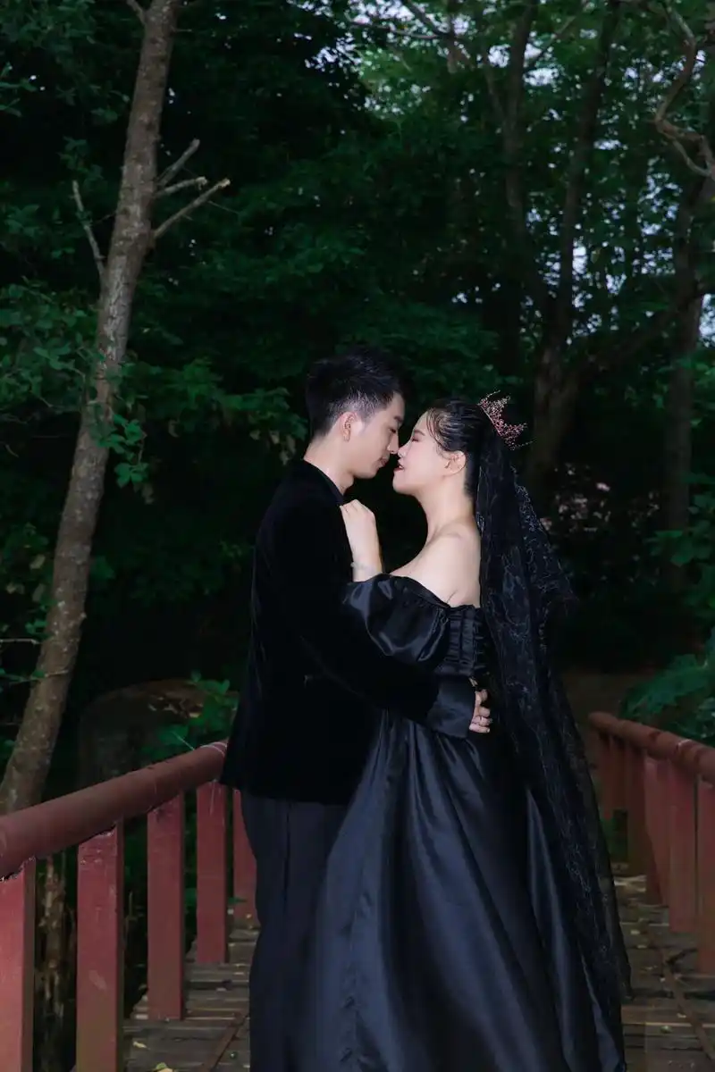 海口旅拍90 暗黑森林系婚纱照客片7815.