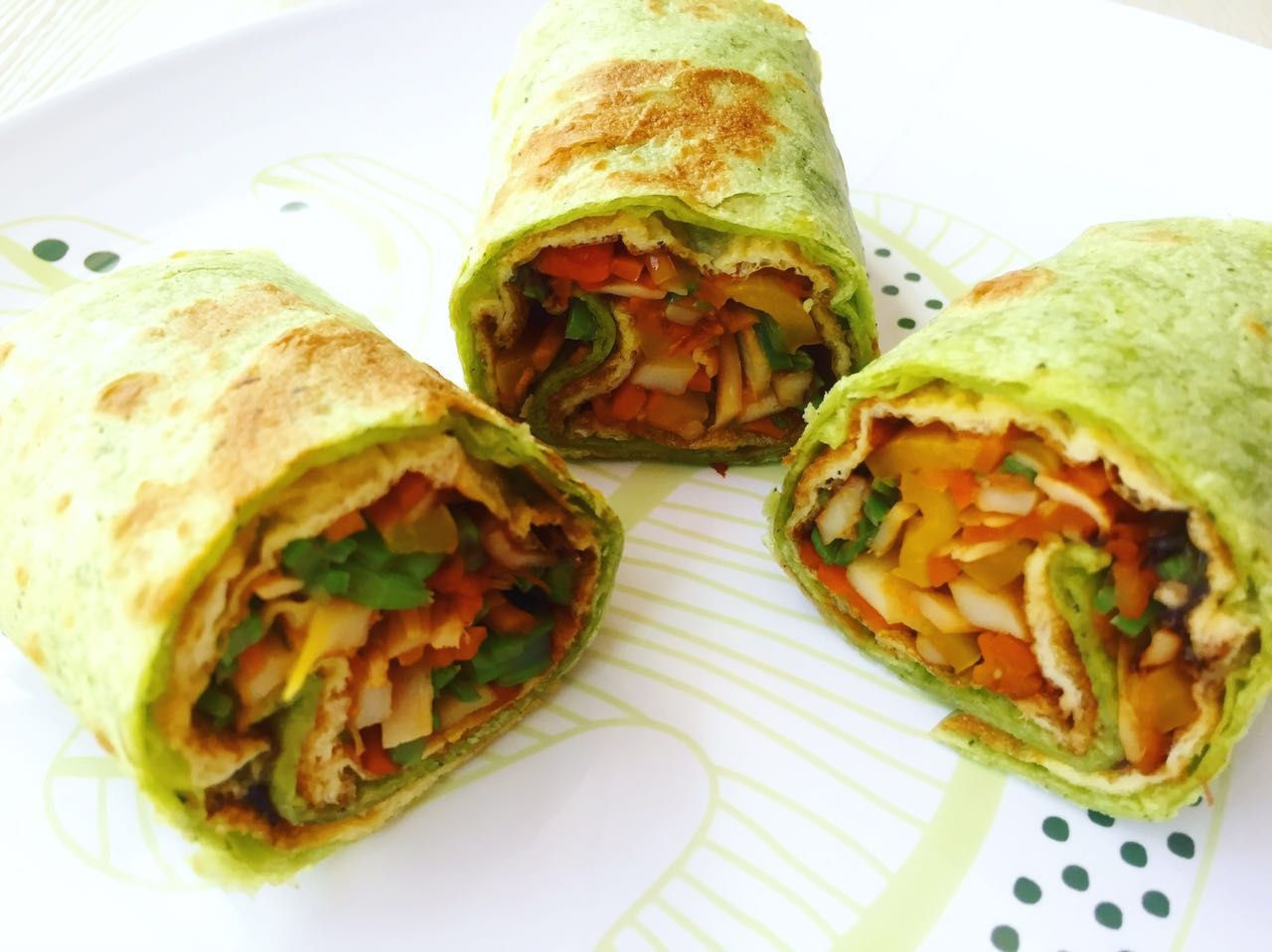 辣妈快手菜彩心中式卷饼