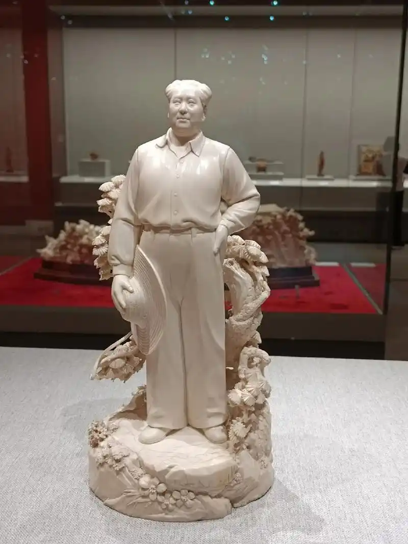 北京-非遗博物馆-人物雕塑作品 - 抖音