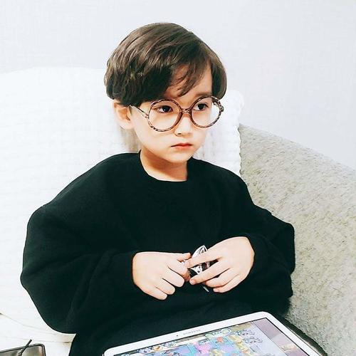 头像小孩男霸气冷酷 霸气头像图片大全 -【爱个性】