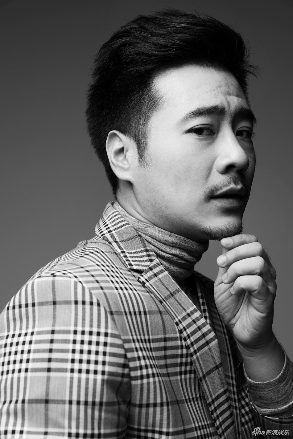 门东毅最新写真大片公开 眼神深邃展型男魅力