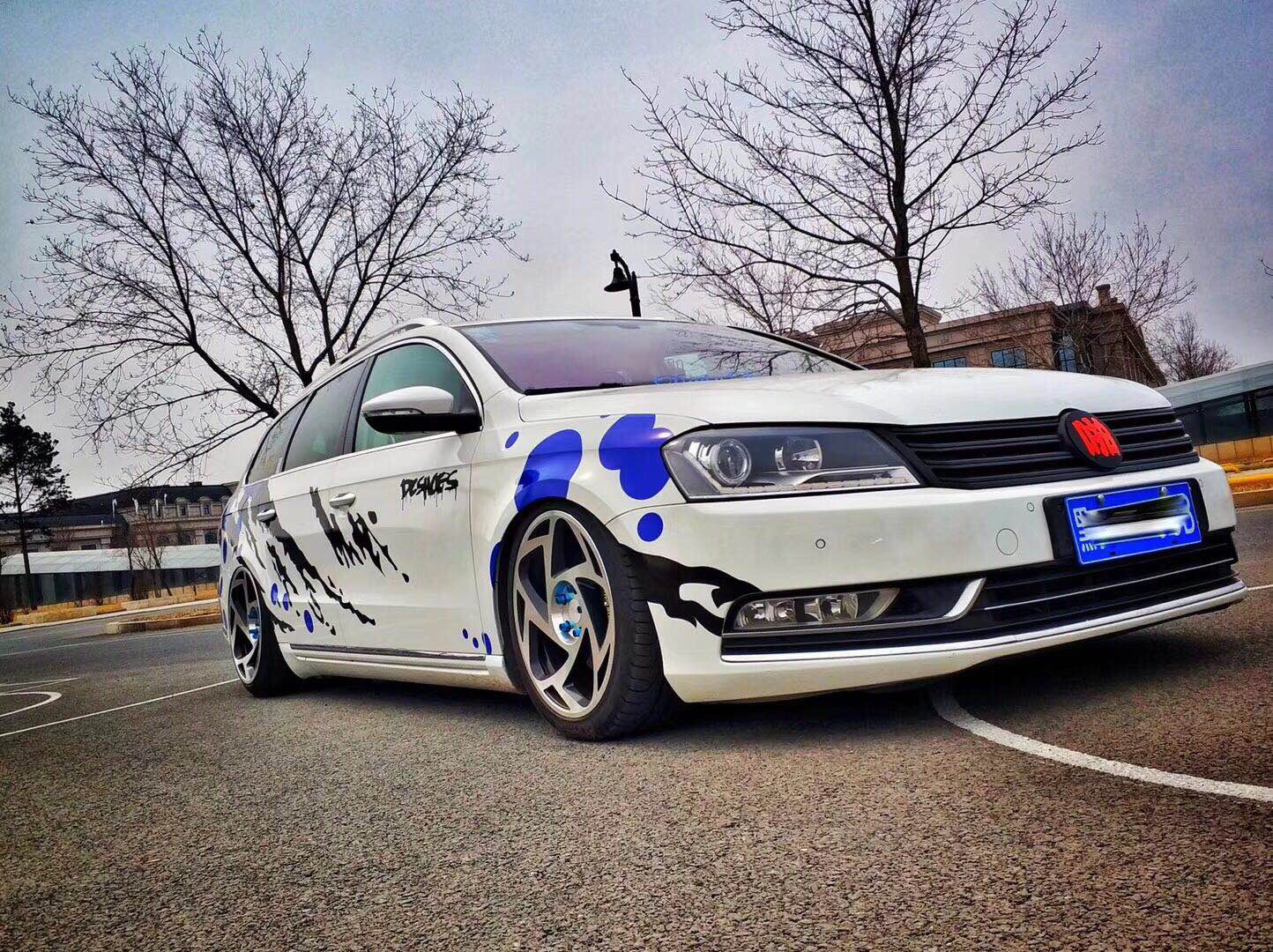 这就是车友嘴里的瓦罐改装低趴大众迈腾旅行版改装气动避震案例分享