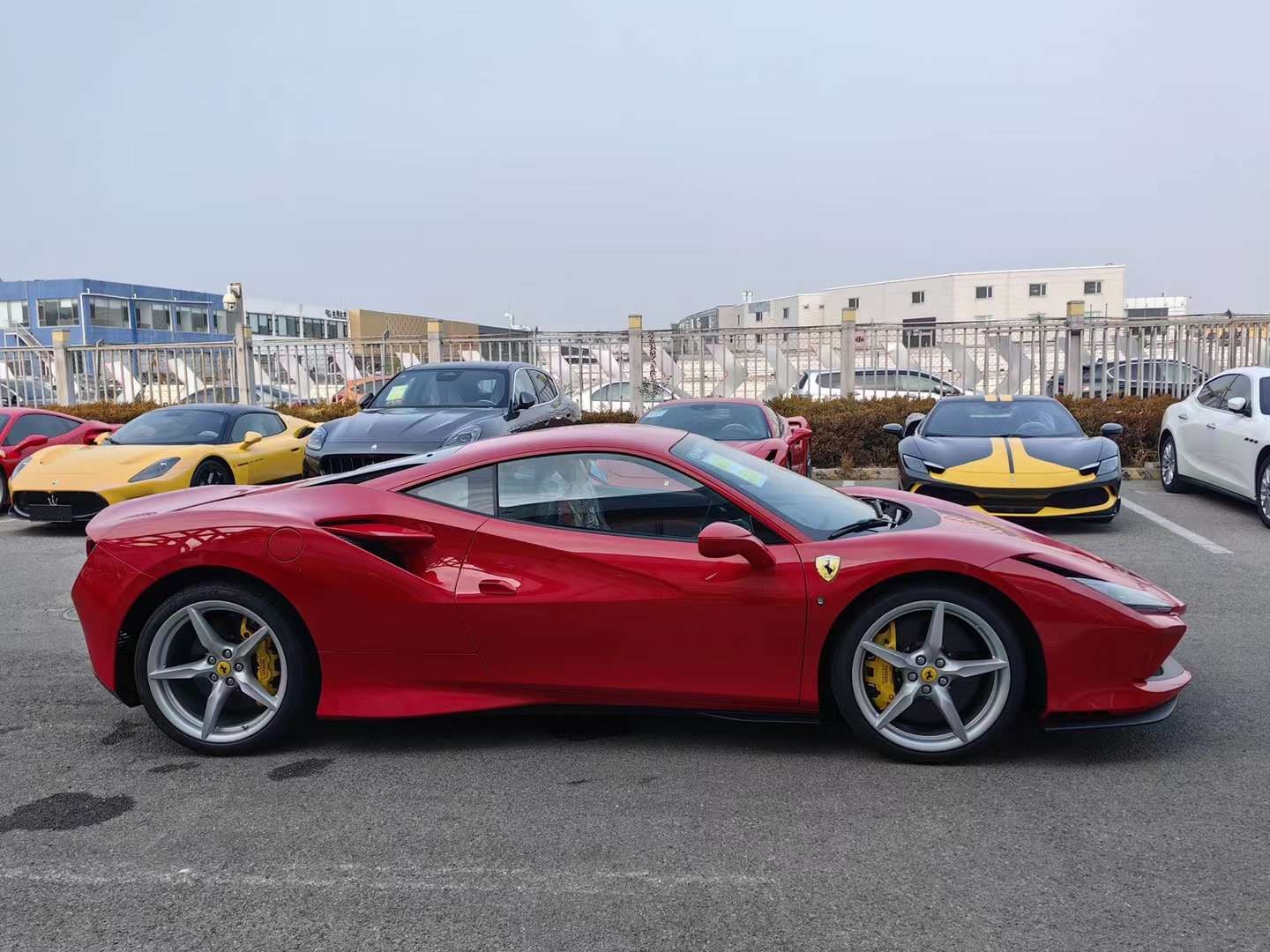 法拉利f8最高降7万欢迎前来试驾