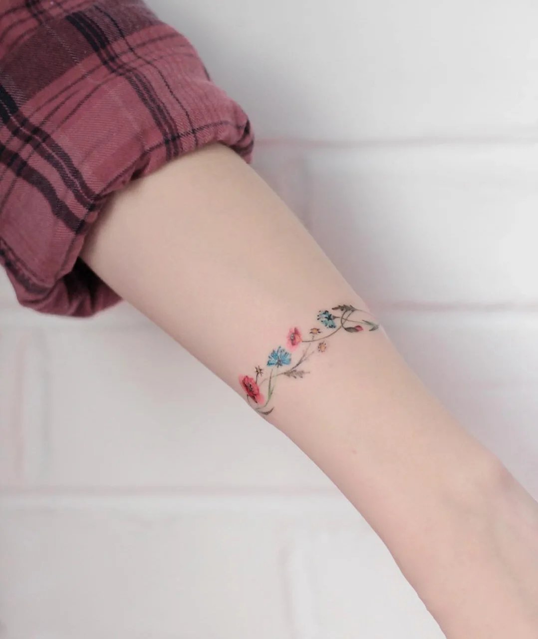 一组适合女生的好看手腕纹身图片