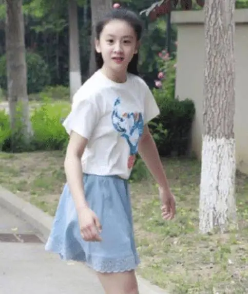 原创田亮女儿12岁身高1米7颜值比明星妈妈还高网友时尚太好了