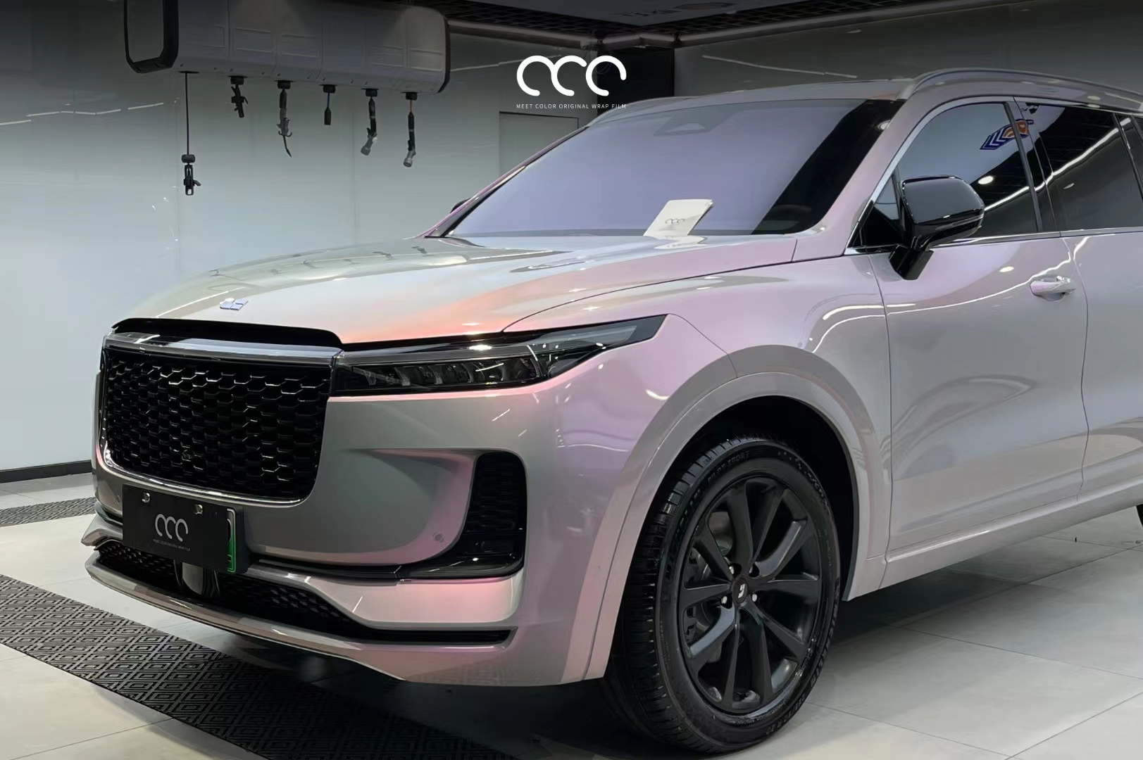 理想one漫彩改色膜梦幻灰,形成梦幻泡影的感觉