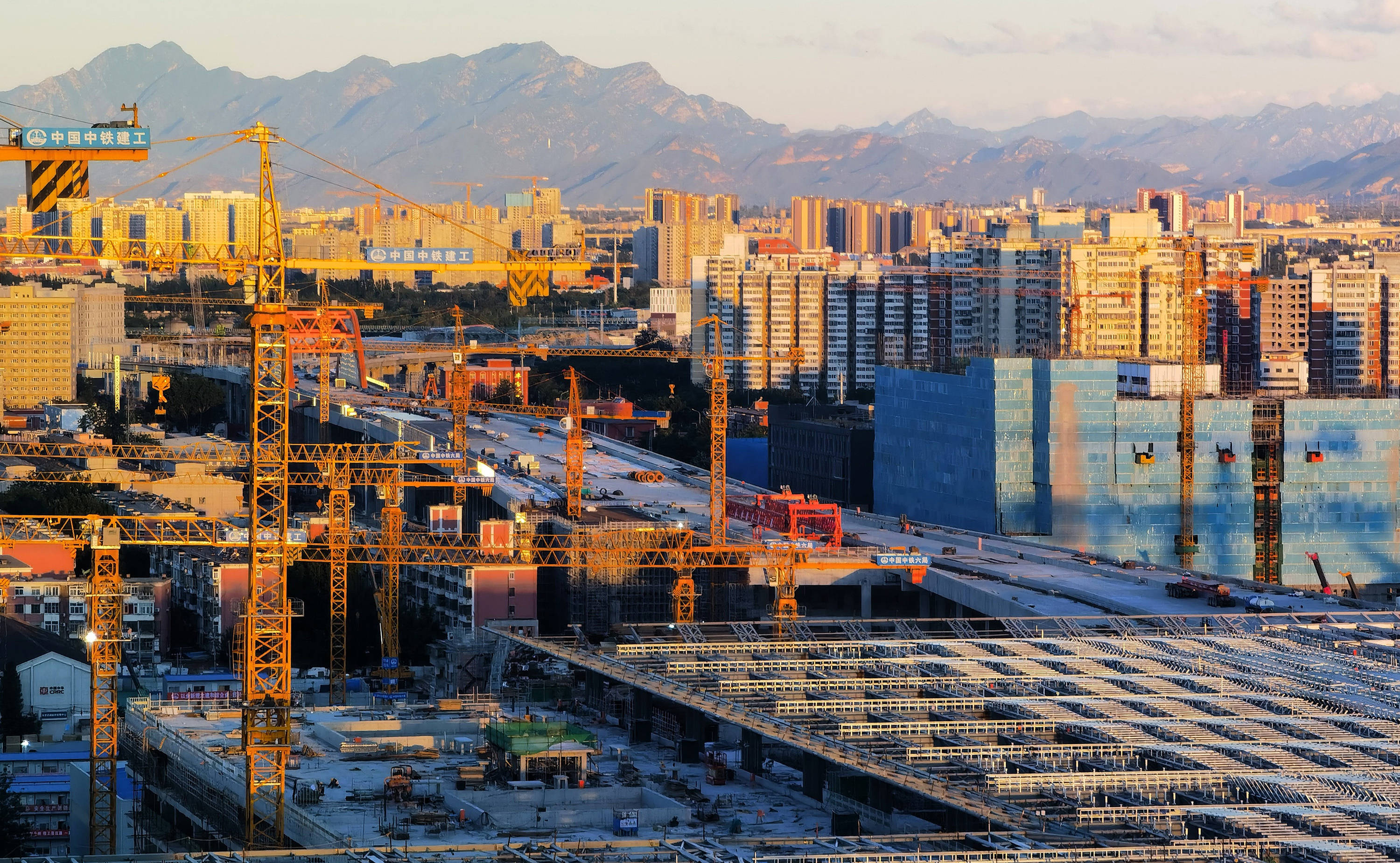 北京丰台站主体结构全面封顶