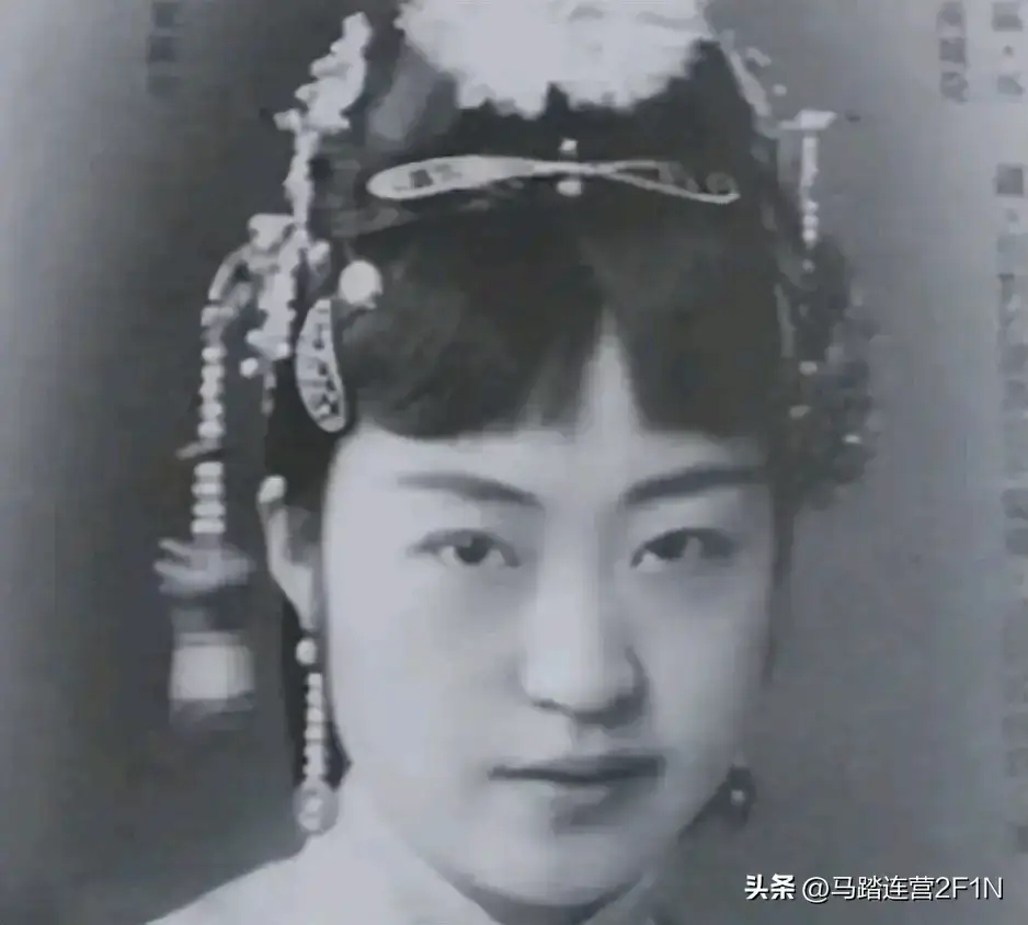 90岁的张学良,飞到纽约约会迟暮美人蒋士云,少帅一生的挚爱