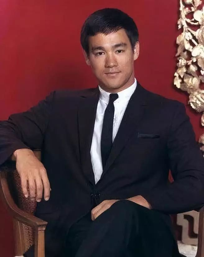 李小龙"死于非命"的判定背后,究竟是怎样的真相?