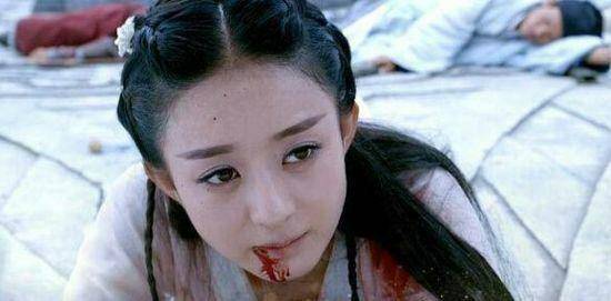 古装剧里的吐血场景:孙俪的看点是她的眼神,赵丽颖确实让人想哭