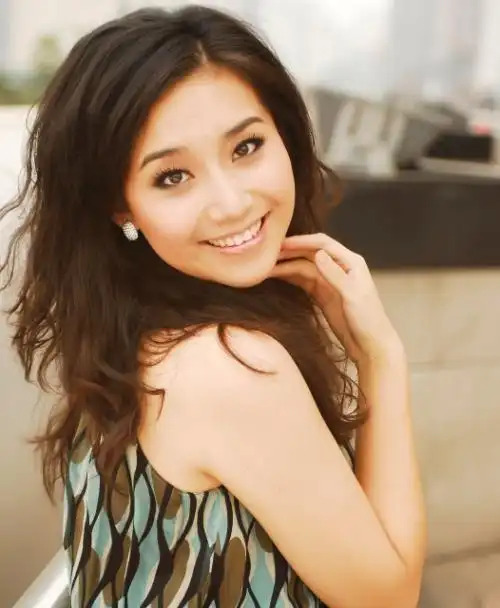 刘洺君_歌手_作品_个人资料_简历_经历_留言 - 酷乐米