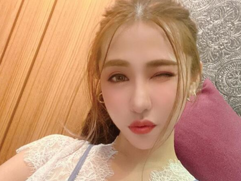 横纲凯咪表示自己身边就有朋友被骗过,而自己也被这种无耻男网红试探