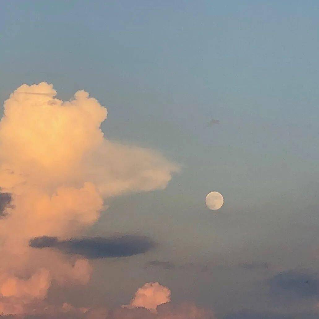 个性的朋友圈背景图