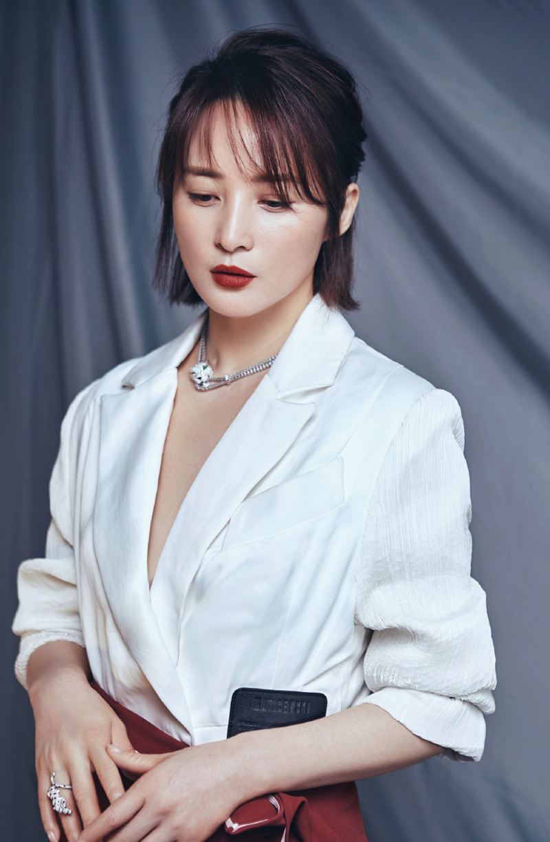 蒋勤勤优雅干练活动写真图片45